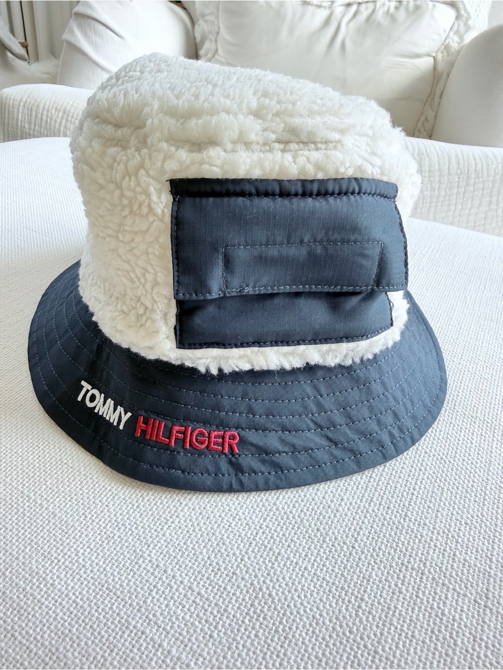 Tommy Hilfiger Kids Navy & Cream Sherpa Bucket Hat with Pocket